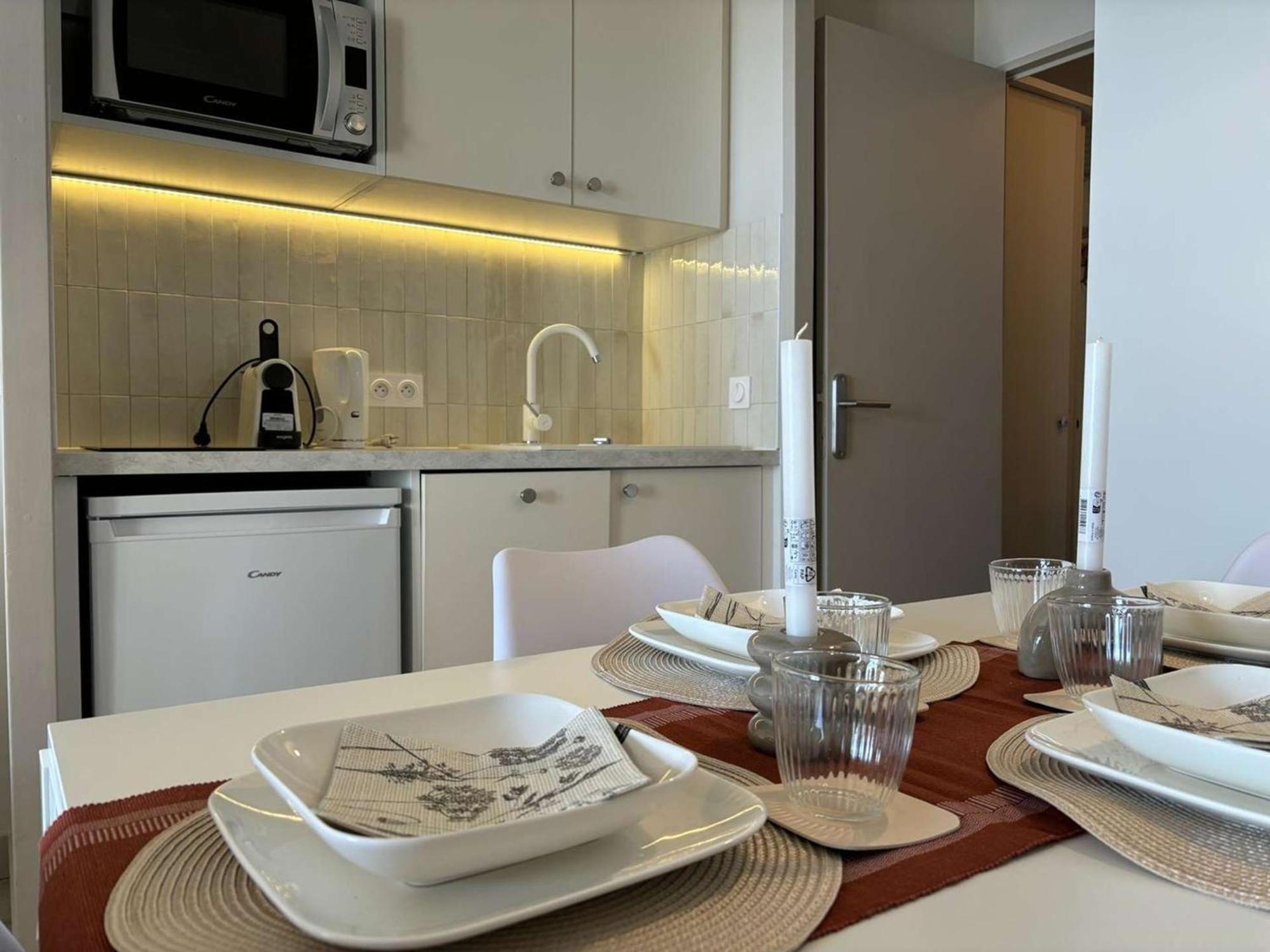 5 Pers, Piscine, Parking, Tennis, La Bocca - Fr-1-609-106 Apartment Cannes